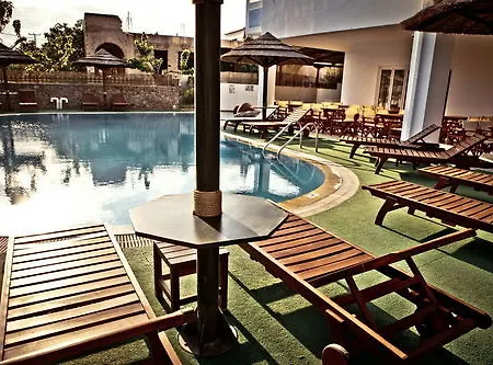 Venetia Hotel Perdika (Aegina)